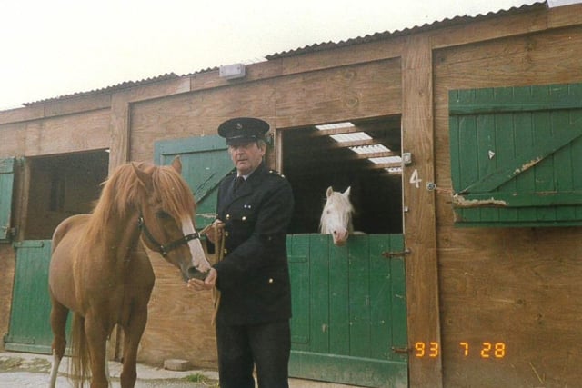 A HAPPA Equine Inspector with a rescue at Shores Hey Farm in 1993.
