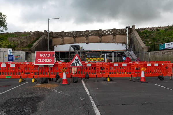 Yorkshire Street in Burnley will remain closed for another four weeks to allow good progress to continue with the Town2Turf regeneration scheme, and reduce overall disruption by preventing the need for the road to be closed again in future.