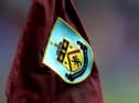 BURNLEY, ENGLAND - AUGUST 29: A detailed view of a corner flag prior to the Premier League match between Burnley  and  Leeds United at Turf Moor on August 29, 2021 in Burnley, England. (Photo by George Wood/Getty Images)