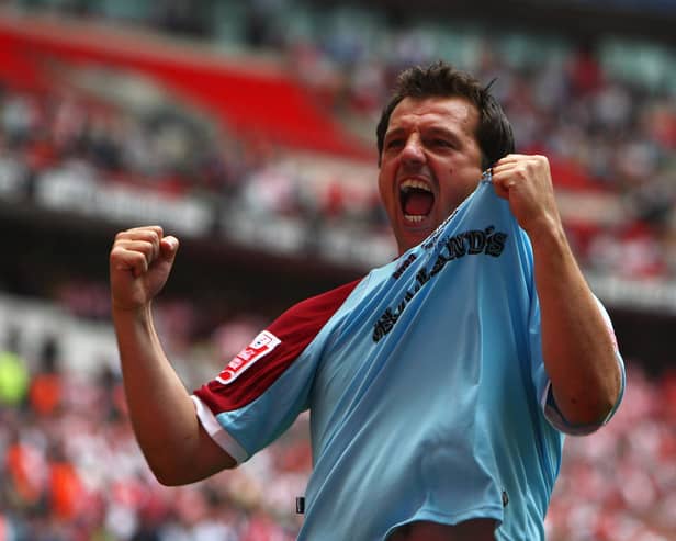 LONDON - MAY 25: Robbie Blake of Burnley celebrates victory during the Coca-Cola Championship Playoff Final between Burnley and Sheffield United at Wembley Stadium on May 25, 2009 in London, England.  (Photo by Jamie McDonald/Getty Images)