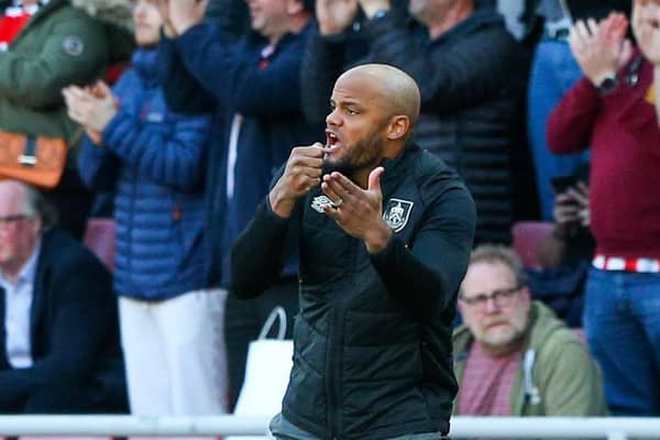 Burnley manager Vincent Kompany reacts after his side went 2-0 down. Photographer Alex Dodd/CameraSport.
