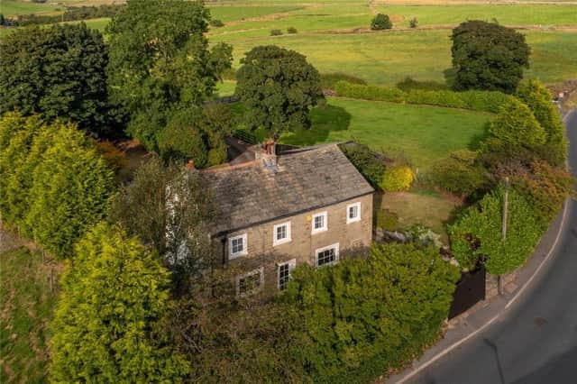 Briercliffe Four bedroom house in the Briercliffe area of Burnley with equestrian ...