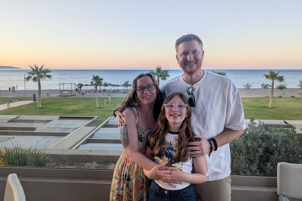 Clitheroe mum who battled deadly sepsis to run London Marathon for Pendle ...