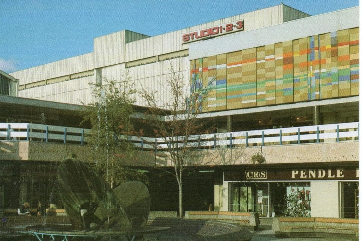 Cheapside Burnley Burnley retro: Old photos show just how much Burnley town centre has ...