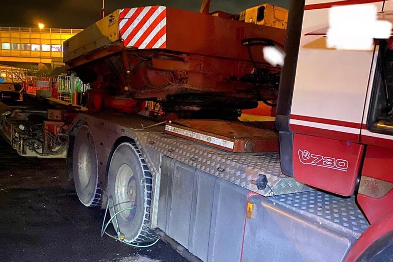 This abnormal load was stopped for compliance and mechanical check. Problems were found with mechanical and STGO movement breaches.
The vehicle was cabled in situ until the issue was resolved by the operator.