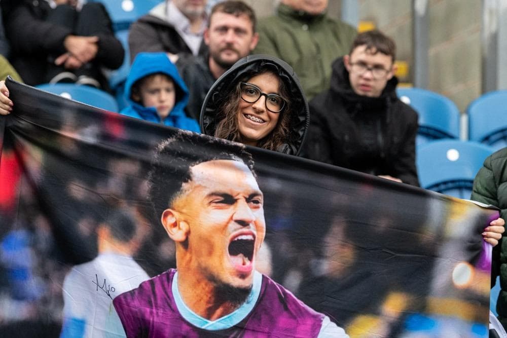 Finden Sie auf diesen 30 Fotos vom Unentschieden gegen Nottingham Forest ...