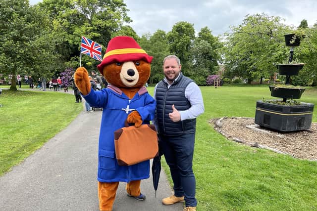 Burnley MP Antony Higginbotham bumped into Paddington Bear, fresh from his afternoon tea with Her Majesty, while on a tour of all the jubilee celebrations in Burnley