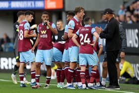 BURNLEY, ENGLAND - OCTOBER 07: Vincent Kompany, Manager of Burnley, gives their team instructions during the Premier League match between Burnley FC and Chelsea FC at Turf Moor on October 07, 2023 in Burnley, England. (Photo by Matt McNulty/Getty Images)