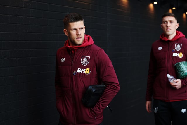 With Aaron Ramsey facing a lengthy spell on the sidelines, Gudmundsson is the natural replacement. Jacob Bruun Larsen is an alternative option.