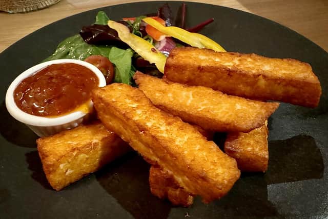 Halloumi fries with sweet chili dip