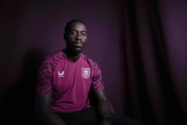 Tuanzebe becomes Burnley's third arrival of the window. (Photo by Mike Hewitt/Getty Images)