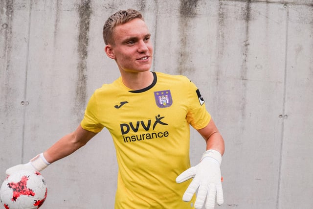 The Clarets are reportedly close to agreeing a fee with the highly-rated Anderlecht goalkeeper. Arijanet Muric might have something to say about the 20-year-old taking his number one spot though.