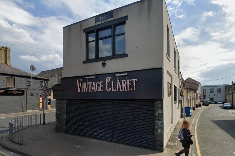 Vintage Claret on Yorkshire Street has a rating of 4.7 out of 5 from 42 Google reviews