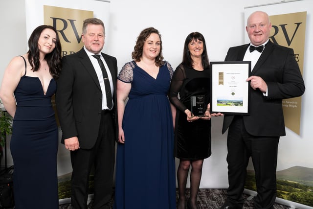 Procters Cheeses Ltd / Kick-Ass Strong Cheddar L to R, Sophie Lomax of sponsors Ribble Valley Paws, Jim Neary, Susan Dewhurst, Sue Procter & Tim Procter.