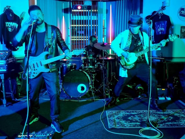Ighten Leigh Social Club