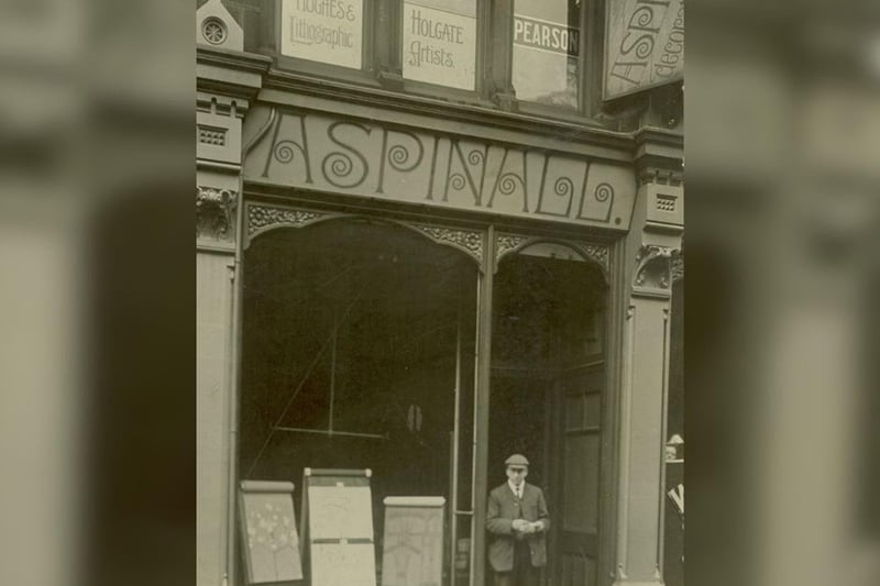 Aspinall's Shop, St James Row, Burnley, around 1905. Credit: Lancashire County Council.