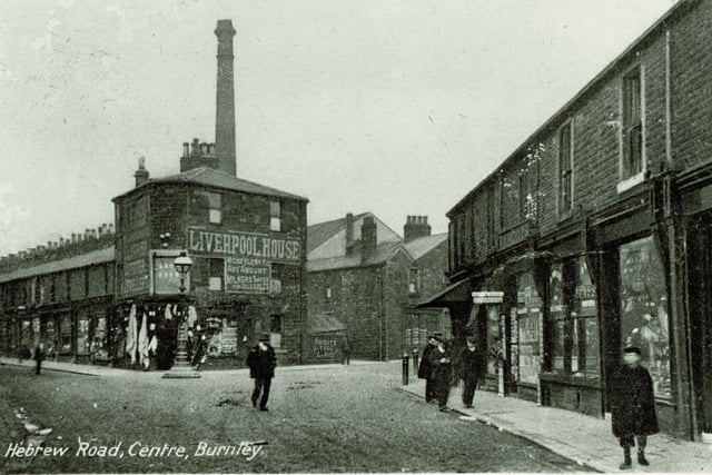 Junction of Abel St and Hebrew Rd, Burnley (c. 1900). Credit: Lancashire County Council