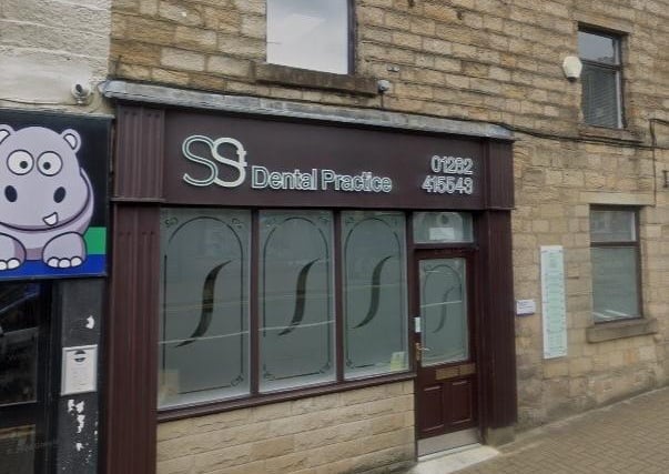 Standish Street Dental on Standish Street, Burnley, has a 4.9 out of 5 rating from 15 Google reviews