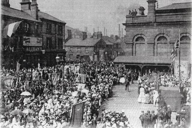 Howe Street in 1887, at the time of Queen Victoria’s Golden Jubilee. The Market Hall is on the right, the Empress Hotel, in the middle, and the shops of Howe Street, to the left.