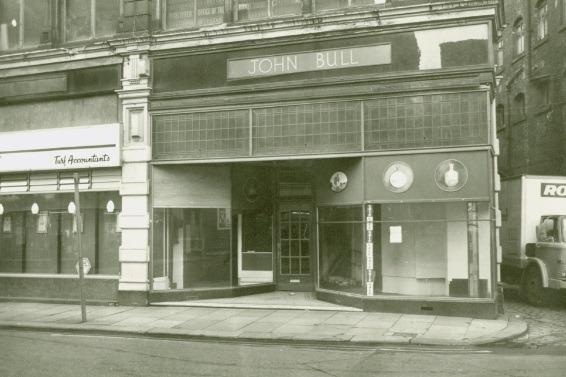 10 throwback photos of Burnley’s shopping scene from years gone by