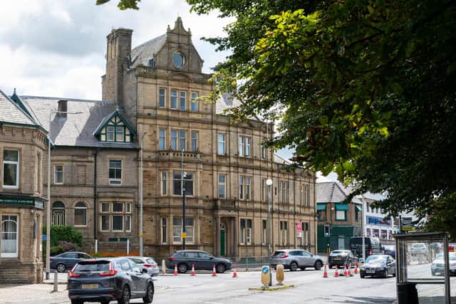 A planning application has been made to convert one of Burnley’s oldest pubs, The Sparrow Hawk, that closed as licensed premises 13 years ago, back into a hotel.