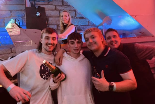 Burnley Nightlife: 38 pics from the Easter Bank Holiday weekend ...