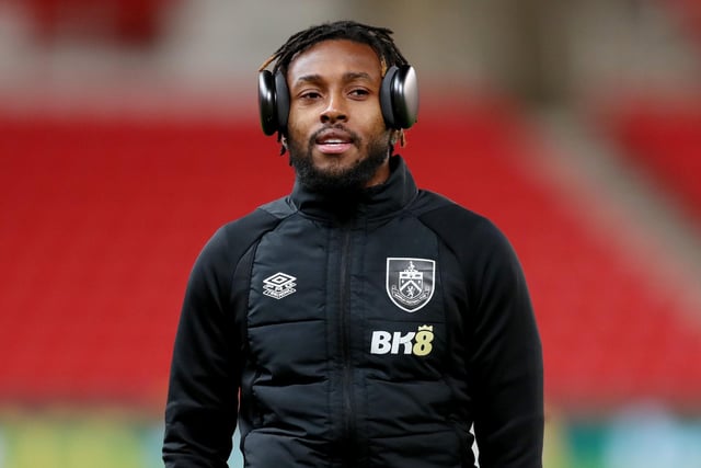 STOKE ON TRENT, ENGLAND - DECEMBER 30: Samuel Bastien of Burnley inspects the pitch prior to  the Sky Bet Championship between Stoke City and Burnley at Bet365 Stadium on December 30, 2022 in Stoke on Trent, England. (Photo by Charlotte Tattersall/Getty Images)
