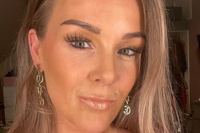 Campaigning hairdresser Kellie Dobson from Burnley has organised a ‘body confidence’ photo shoot to boost the confidence of women and girls and also raise awareness of the impact social media filters can have on their mental health.