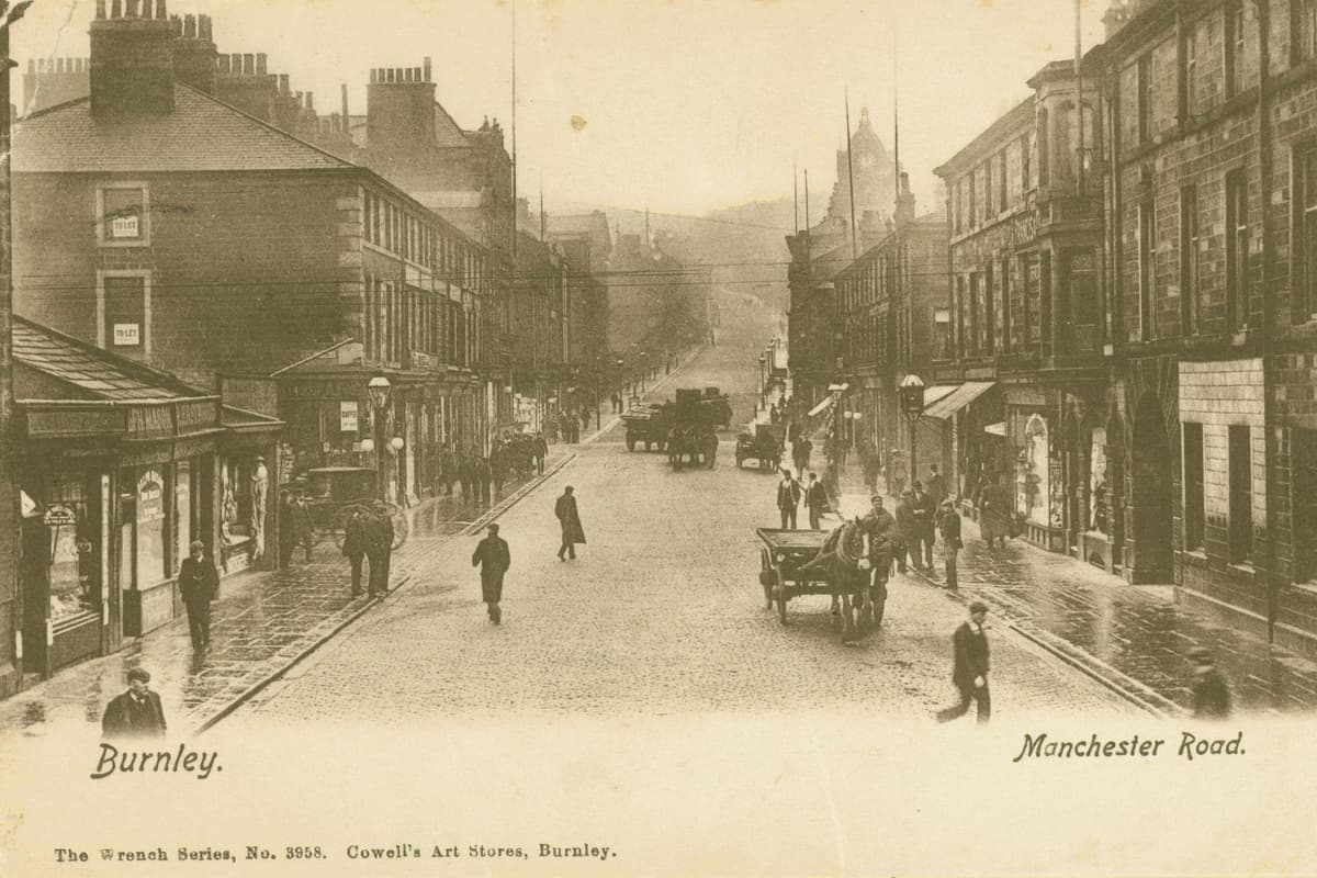 Cheapside Burnley Here are 13 old photos showing us how these Burnley streets looked in ...