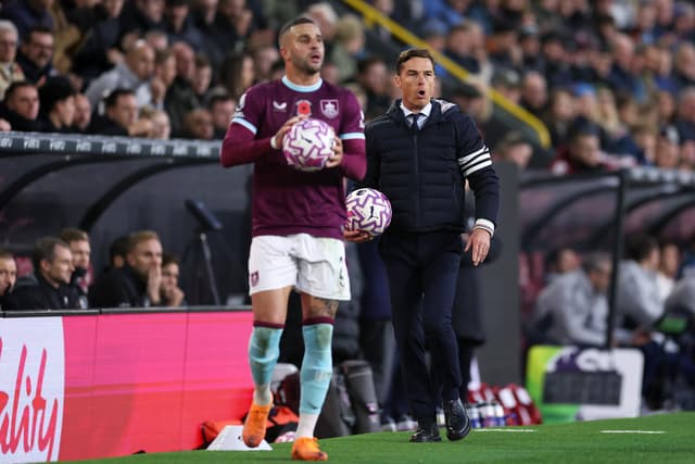 Burnley gegen Chelsea: Bestätigte Aufstellungen und Mannschaftsnachrichten ...