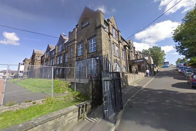 Based on Glen Road, Rossendale, this secondary school was ranked 137th.