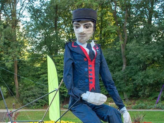 Gulliver puppet by Handmade Parade. Photo by Bolton Documentary Photography.