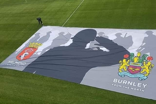 The banner recognising the bond between the two clubs.