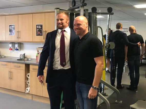 Burnley manager Sean Dyche with his lookalike, Harlequins Number 8 James Chisholm (credit: James Chisholm's twitter)
