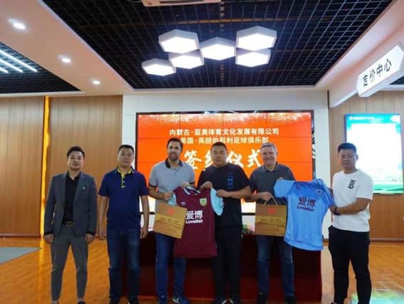Burnley FC in the Communityhas entered into partnership with InnerMongolia-based football club organisation, the Lanao Football Group.
