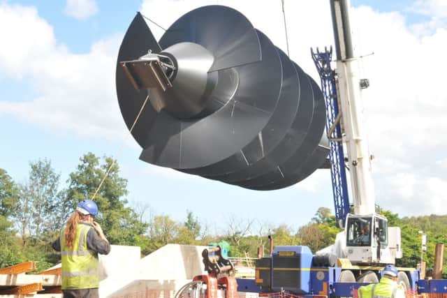 The 40ft Archimedes screw arrives at Whalley Weir.