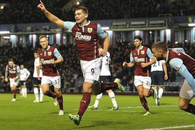 Burnley's Sam Vokes celebrates scoring his team's first goal to make the score 1-1Photographer Dave Howarth/CameraSportFootball - FA Challenge Cup Third Round - Burnley v Tottenham Hotspur - Monday 5th January 2015 - Turf Moor - Burnley © CameraSport - 43 Linden Ave. Countesthorpe. Leicester. England. LE8 5PG - Tel: +44 (0) 116 277 4147 - admin@camerasport.com - www.camerasport.com