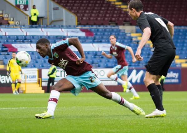 Tendeyi Darikwa gets his body in the way to clear - Burnley 2, Bradford City 0 - Turf Moor, August 1st 2015