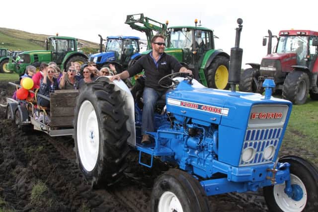Pendleside Charity Tractor Run in memory of local farmer Andrew Nutter.