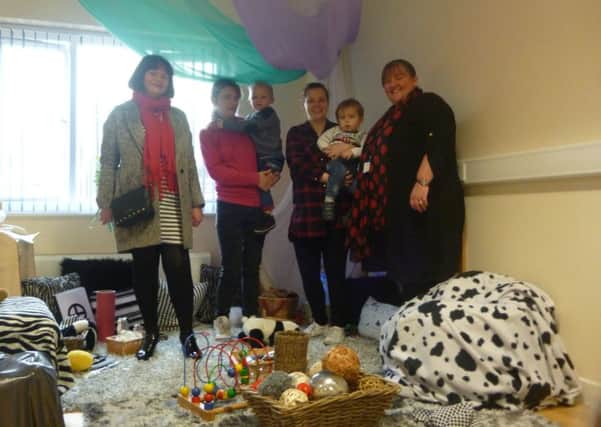 Julie Cooper MP, Gail Grogan (Parent) with her son Joshua Booth, Deborah Duffy (Parent) with her son Niall Duffy and Laura Swarbrick, Childrens Centre Coordinator (s)