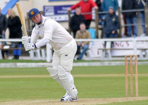 Chris Bleazard rolled back the years to help Lowerhouse progress to the quarter-finals of the LCB Knockout Cup