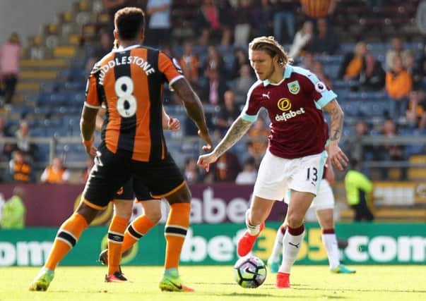 Burnley's Jeff Hendrick looks to run past Hull City's Tom Huddlestone

Photographer Rich Linley/CameraSport

The Premier League - Burnley v Hull City - Saturday 10th September 2016 - Turf Moor

World Copyright Â© 2016 CameraSport. All rights reserved. 43 Linden Ave. Countesthorpe. Leicester. England. LE8 5PG - Tel: +44 (0) 116 277 4147 - admin@camerasport.com - www.camerasport.com