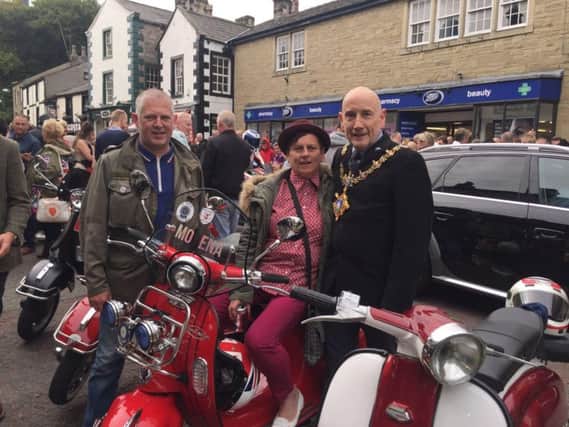 Clitheroe Town Mayor Mark French with one of the festival organisers Paul Derbyshire and Leeds MOD Karen Fowler Centre