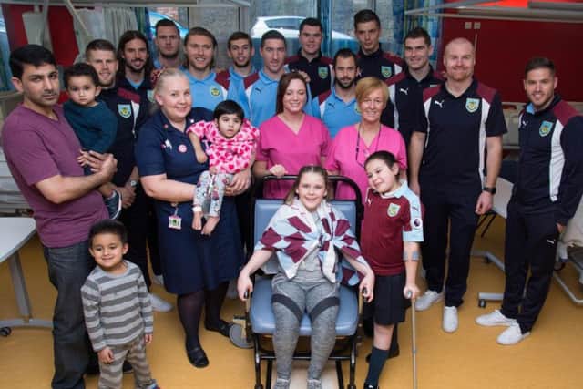 Sean Dyche and his players gave gifts and signed autographs for patients and staff
