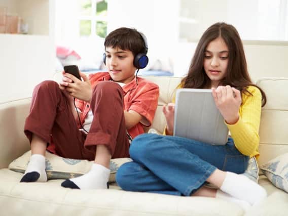 7 ways to keep your kids safe online