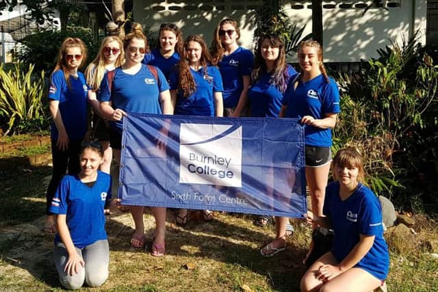 Burnley College students volunteered in Thailand