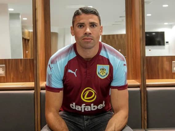 Jonathan Walters wants to help the Clarets avoid second season syndrome
