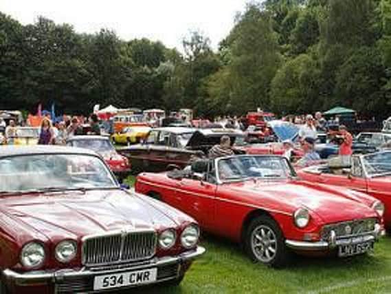 The Hebden Bridge Vintage Weekend is returning with an exhibition of 800 veteran and classic vehicles. (s)