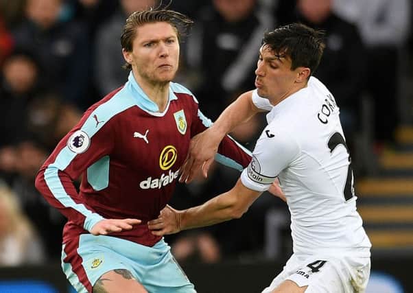 Burnley's Jeff Hendrick vies for possession with Swansea City's Jack Cork

Photographer Ashley Crowden/CameraSport

The Premier League - Swansea City v Burnley - Saturday 4th March 2017 - Liberty Stadium - Swansea

World Copyright Â© 2017 CameraSport. All rights reserved. 43 Linden Ave. Countesthorpe. Leicester. England. LE8 5PG - Tel: +44 (0) 116 277 4147 - admin@camerasport.com - www.camerasport.com