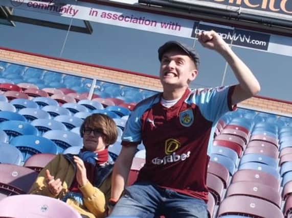 Liam Cavanagh and Lewis Pugh are showcasing their love for Burnley in their new show. (s)